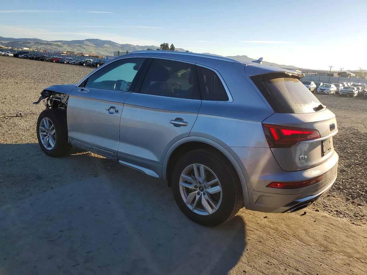 2023 AUDI Q5
