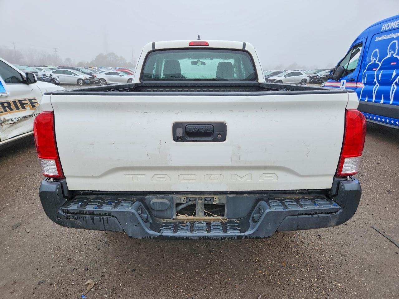 2016 TOYOTA TACOMA