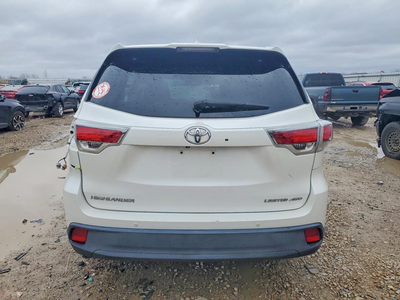 2014 TOYOTA HIGHLANDER