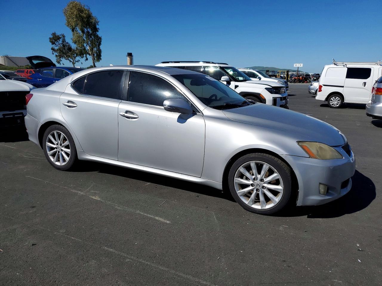 2009 LEXUS IS 250