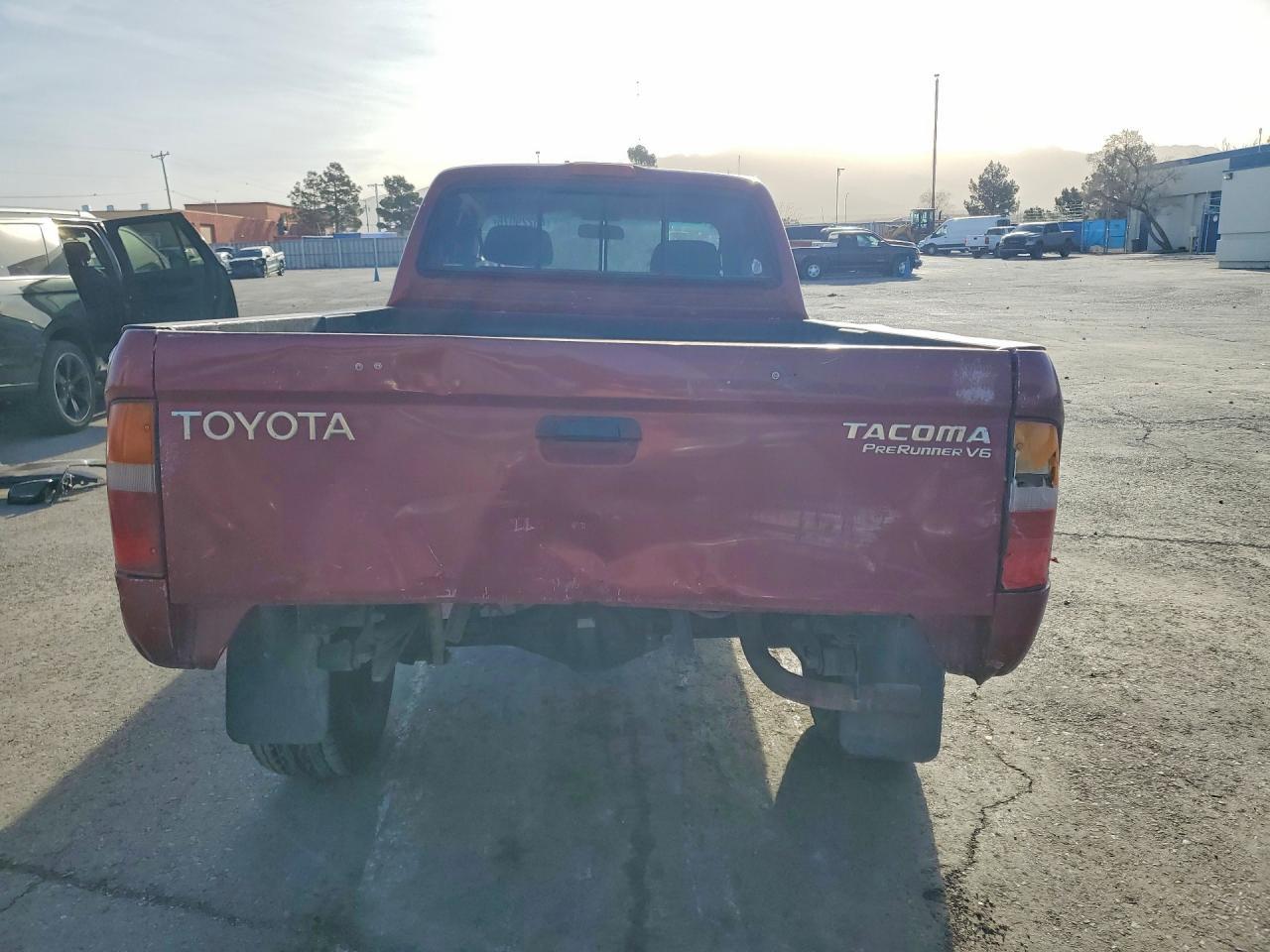 2000 TOYOTA TACOMA