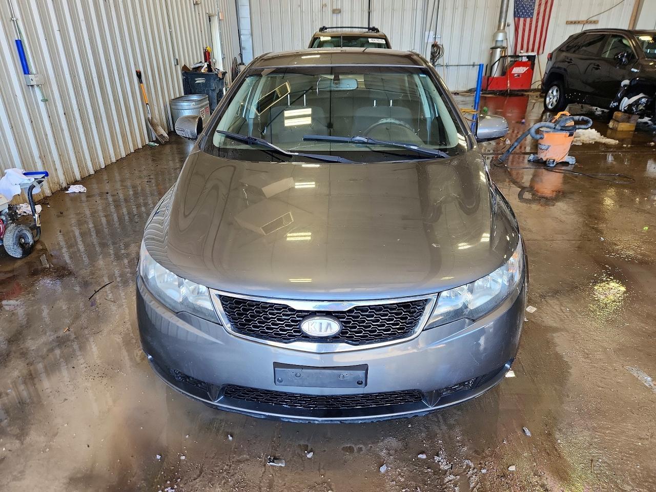 2013 KIA FORTE