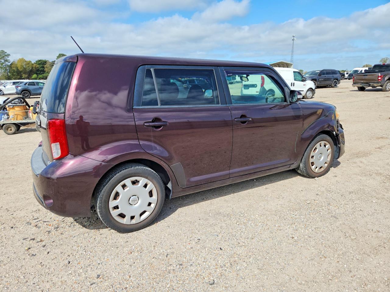 2014 SCION xB