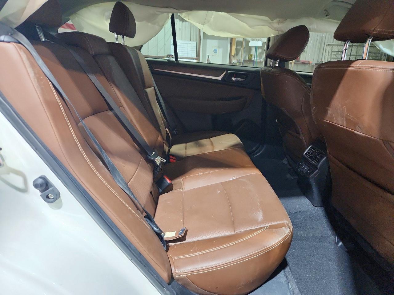 2019 SUBARU Outback