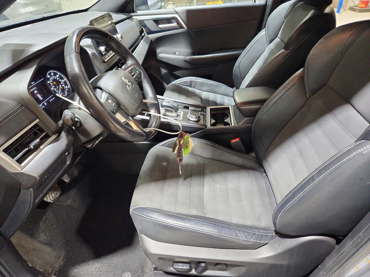 2022 MITSUBISHI outlander