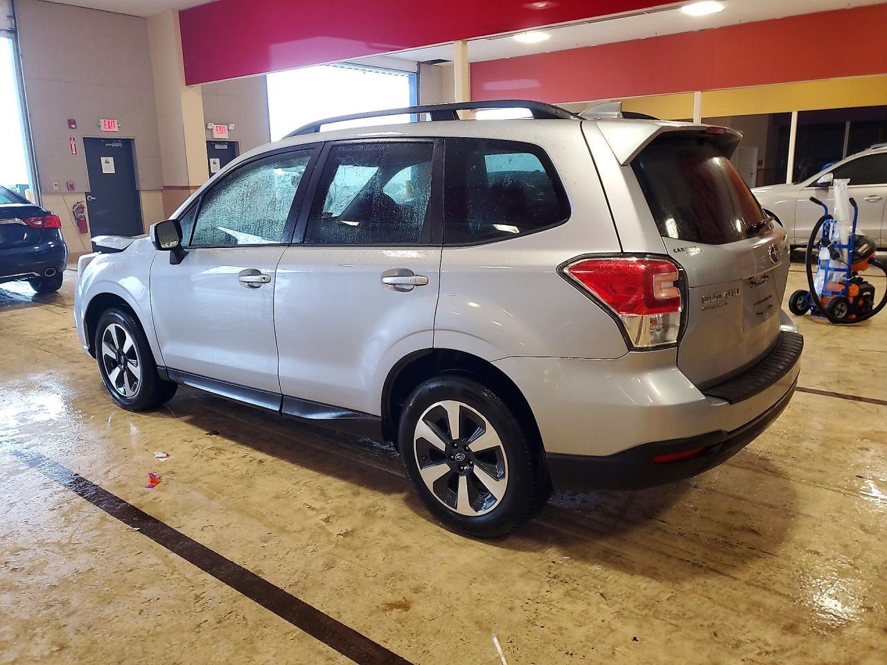 2017 SUBARU FORESTER