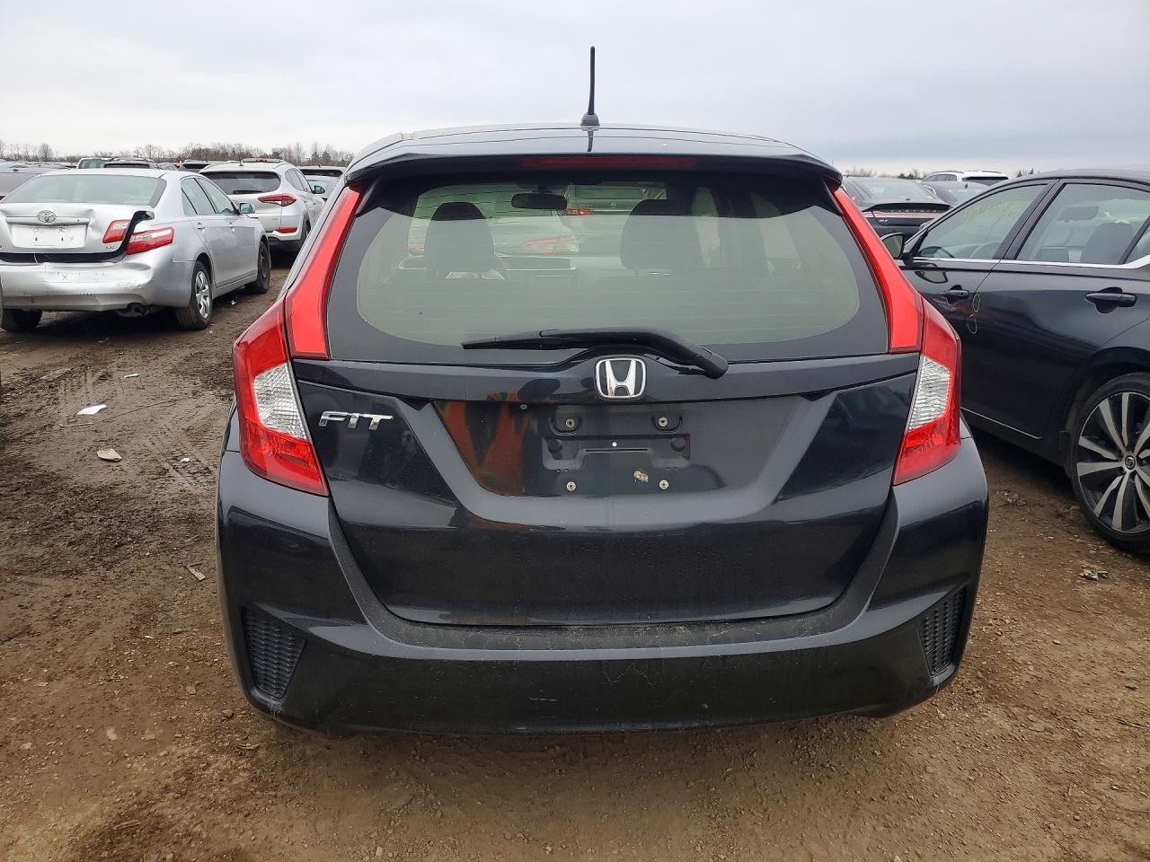2016 HONDA FIT