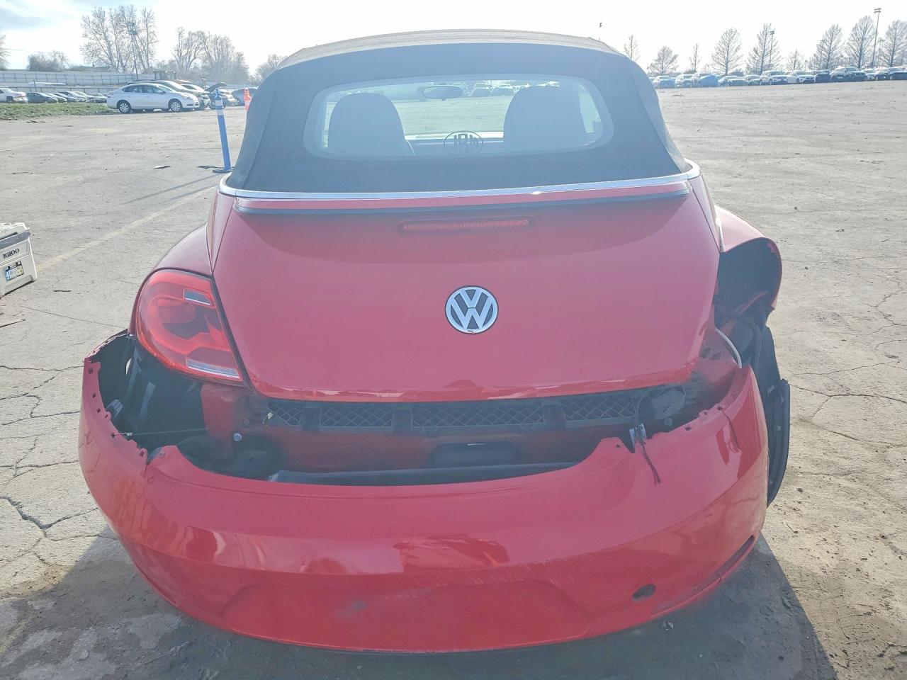 2013 VOLKSWAGEN Beetle