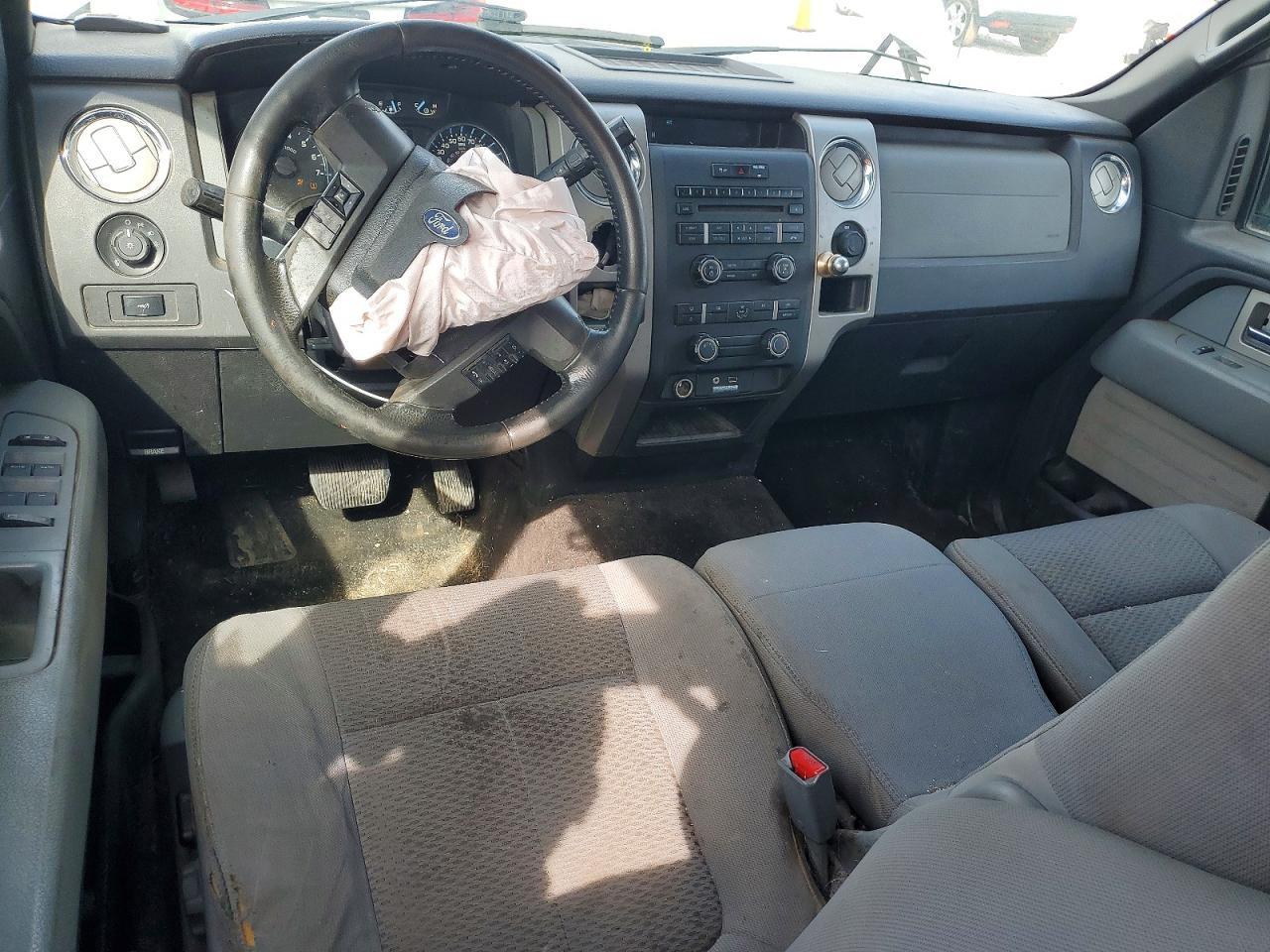 2011 FORD F-150
