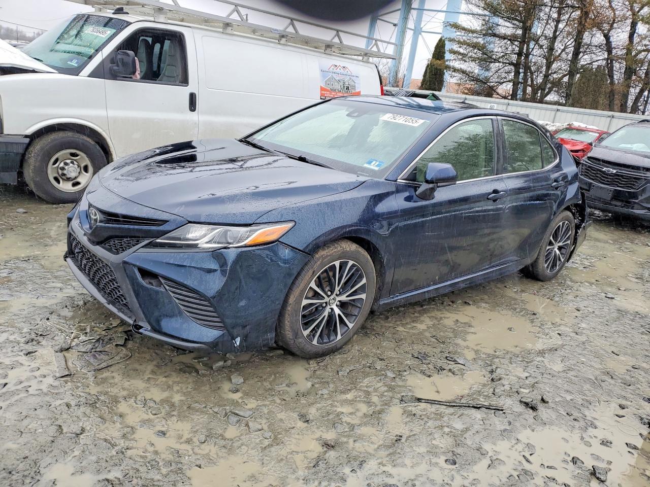 2018 TOYOTA CAMRY