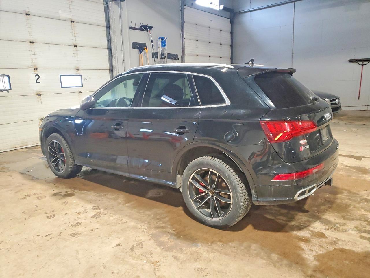 2018 AUDI SQ5