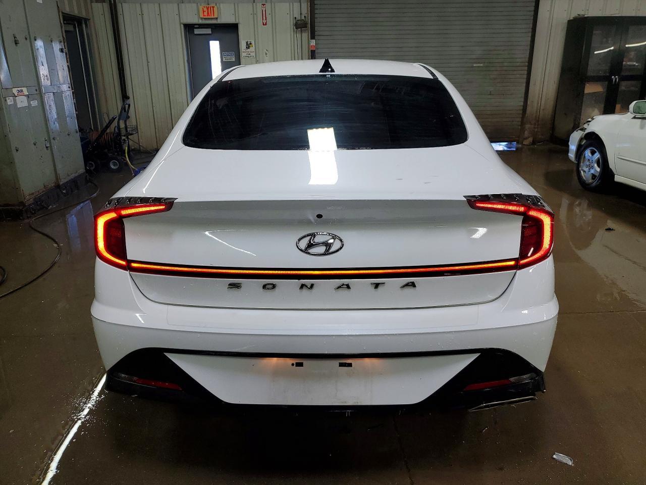 2022 HYUNDAI SONATA