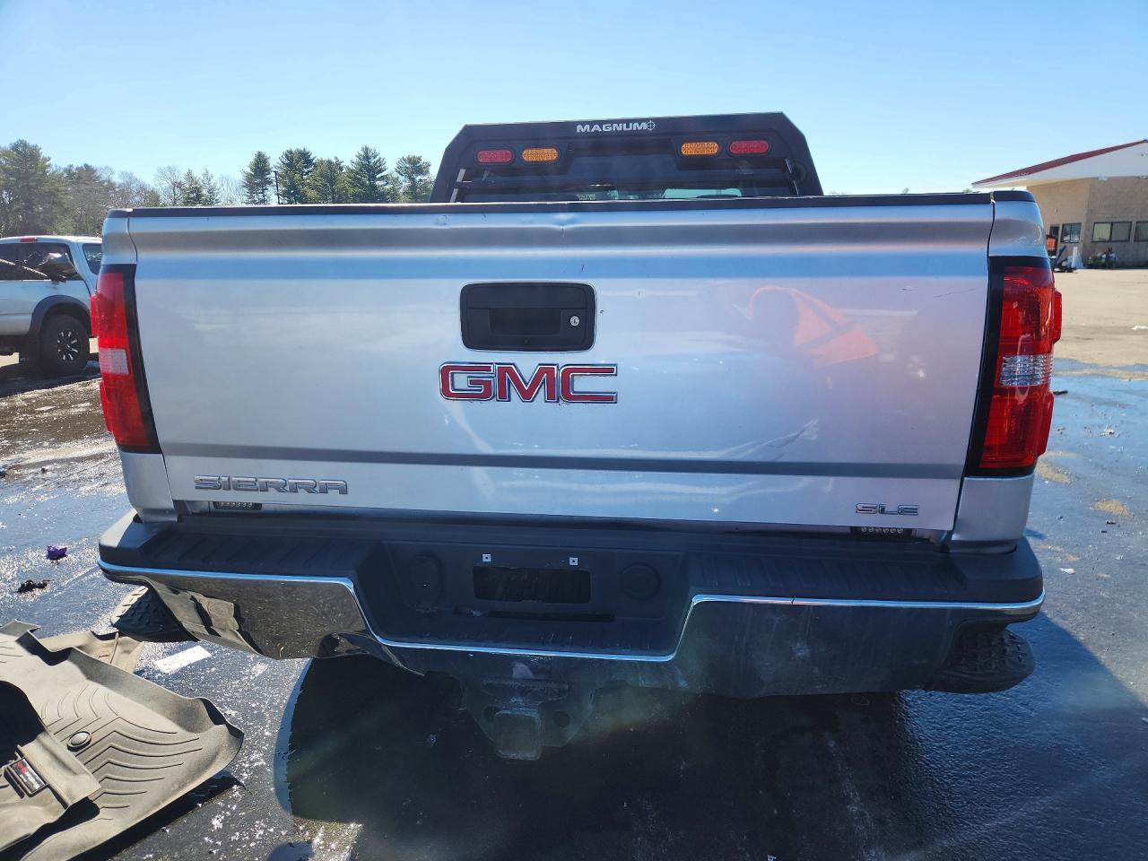 2018 GMC Sierra