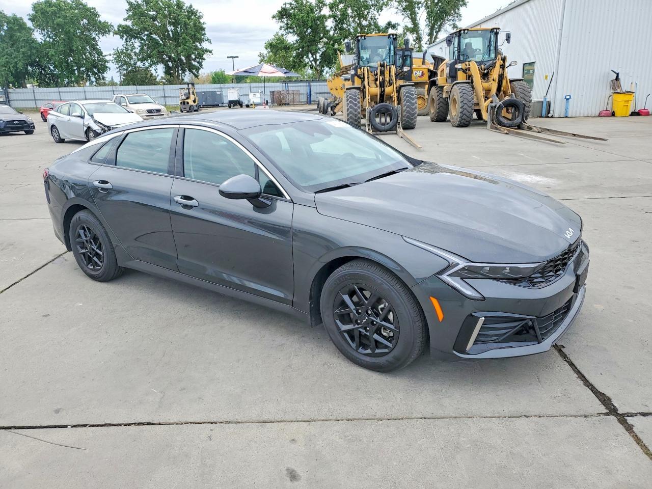 2025 KIA K5