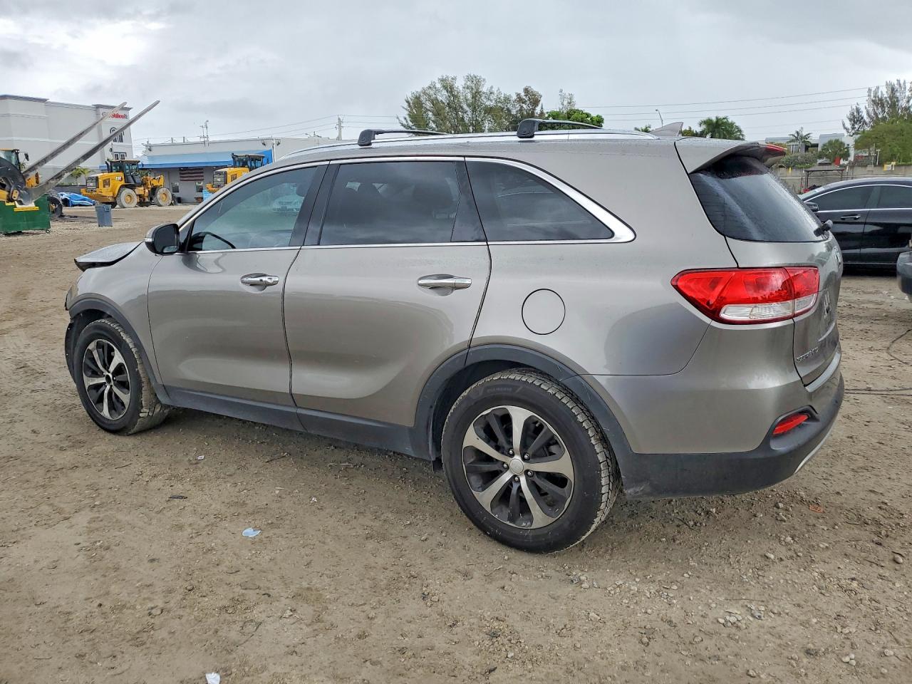 2016 KIA SORENTO