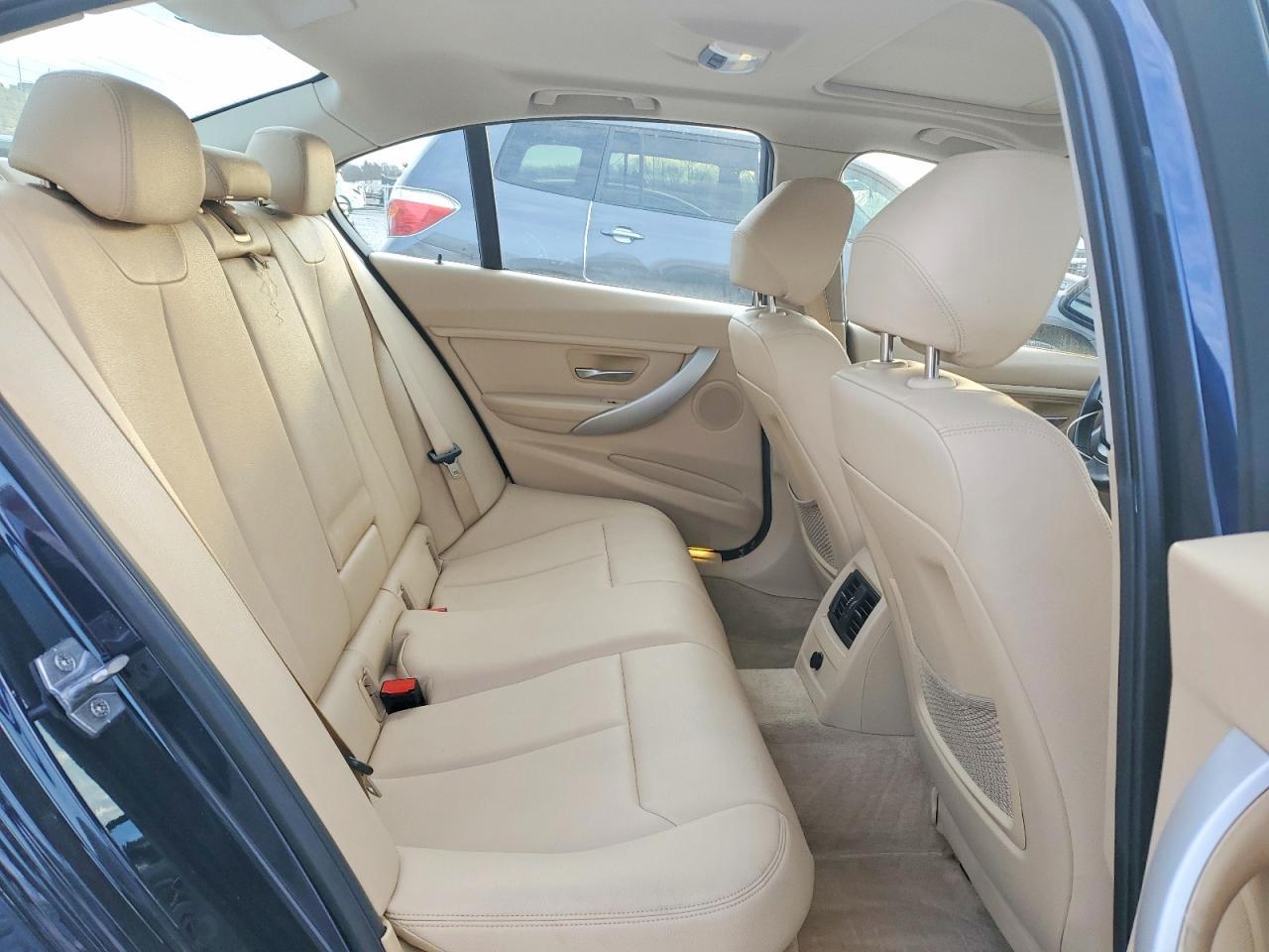 2013 BMW 3 SERIES