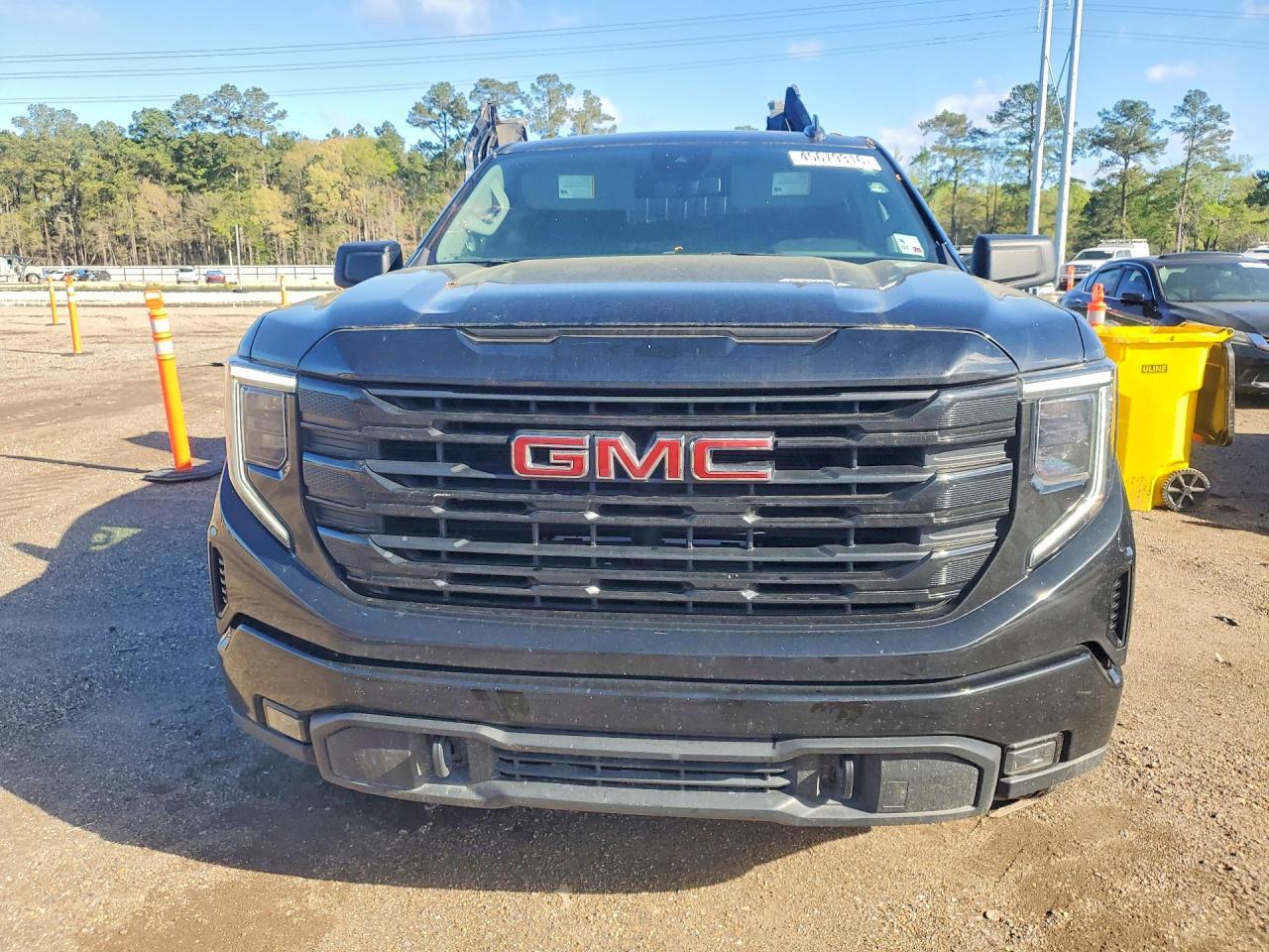 2024 GMC Sierra
