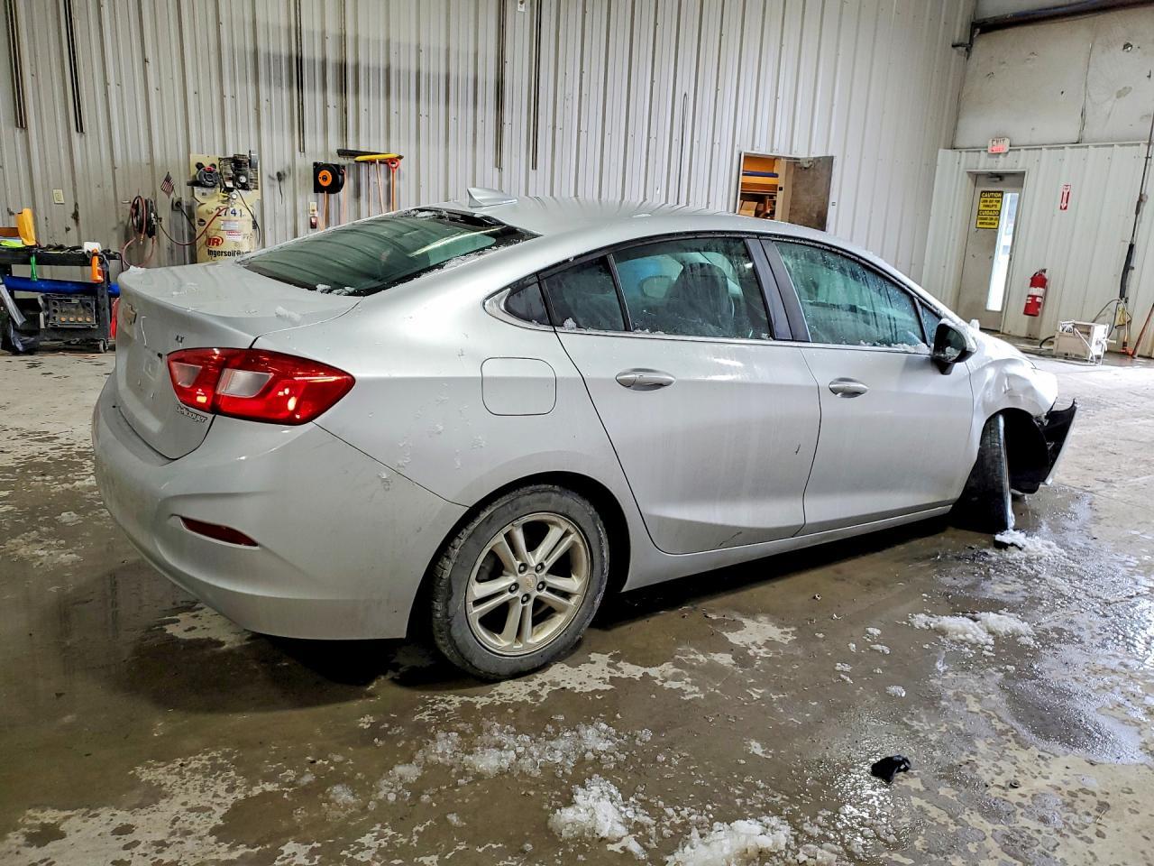 2016 CHEVROLET CRUZE