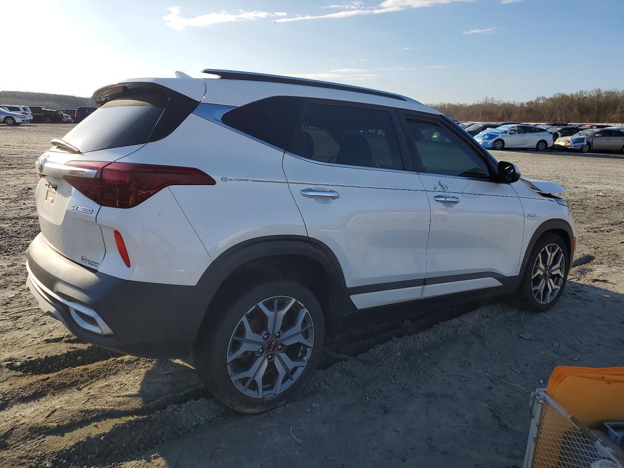 2021 KIA SELTOS