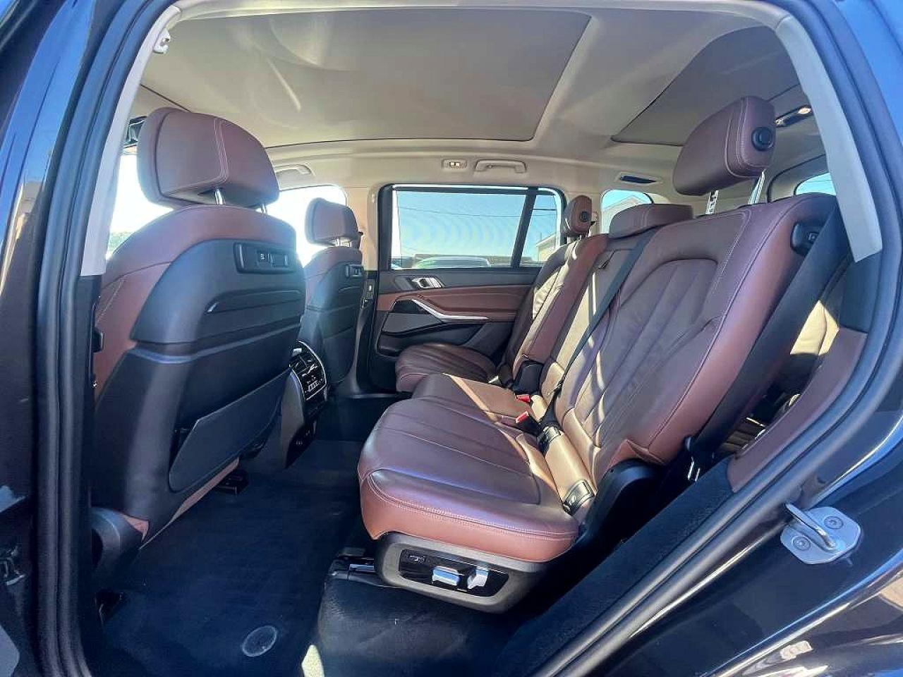 2020 BMW X7