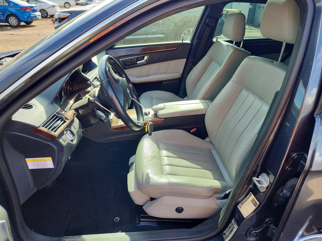 2011 MERCEDES-BENZ E-Class