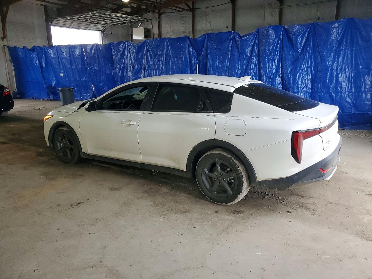 2025 KIA K4