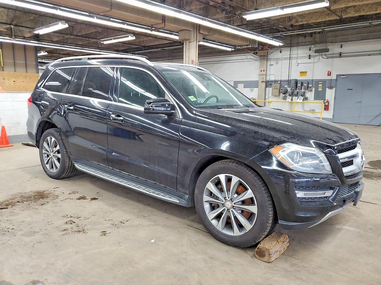2013 MERCEDES-BENZ GL-Class