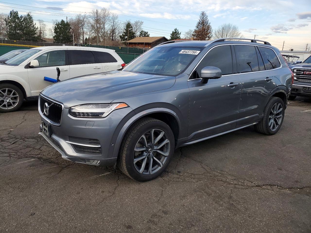 2019 VOLVO XC90