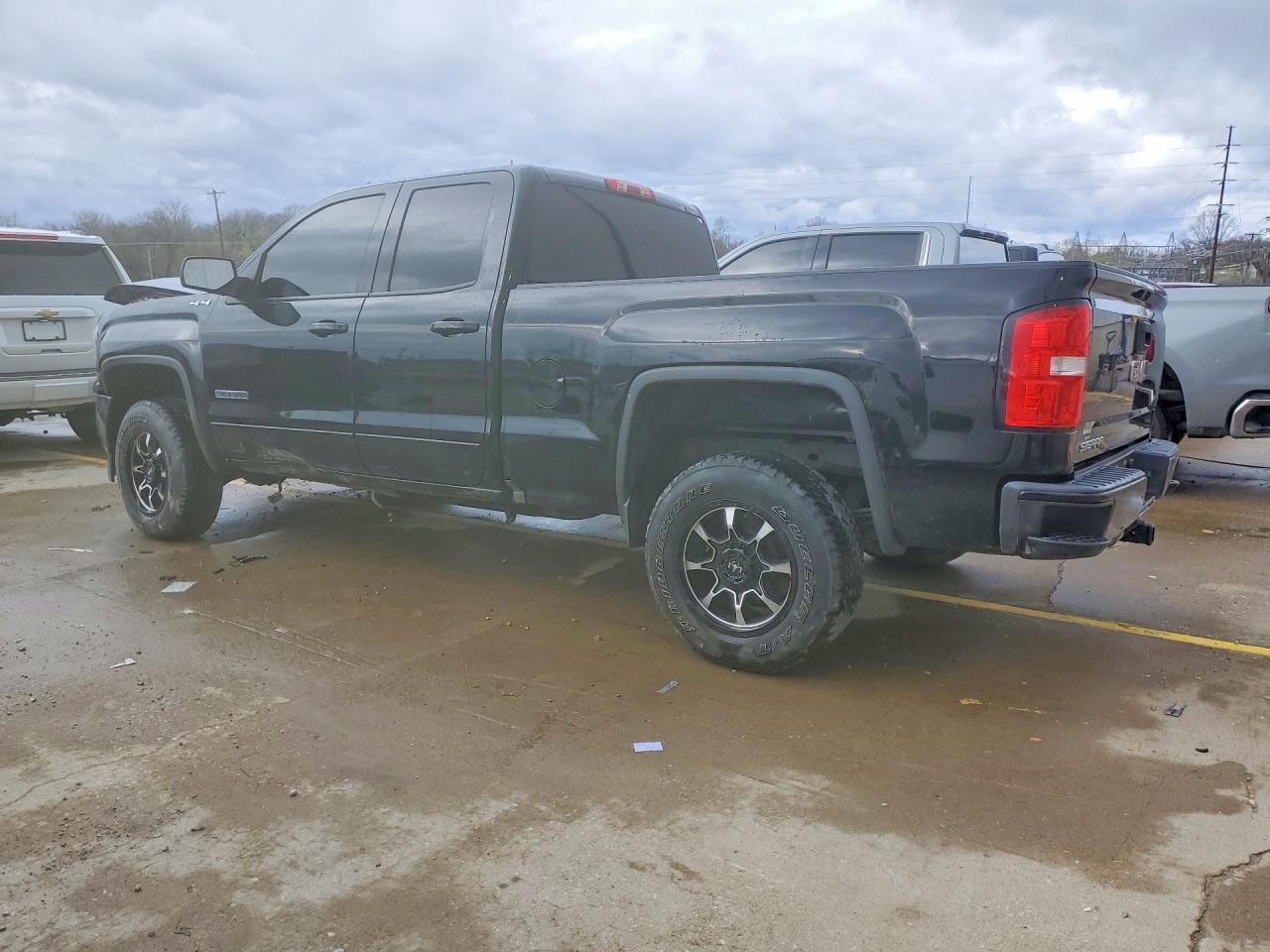 2016 GMC Sierra