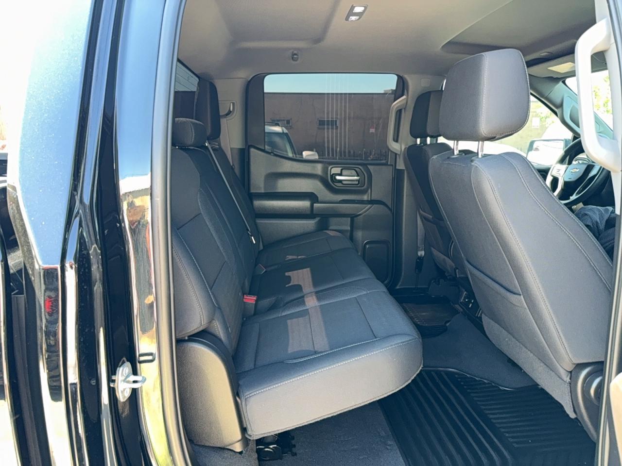 2024 CHEVROLET Silverado