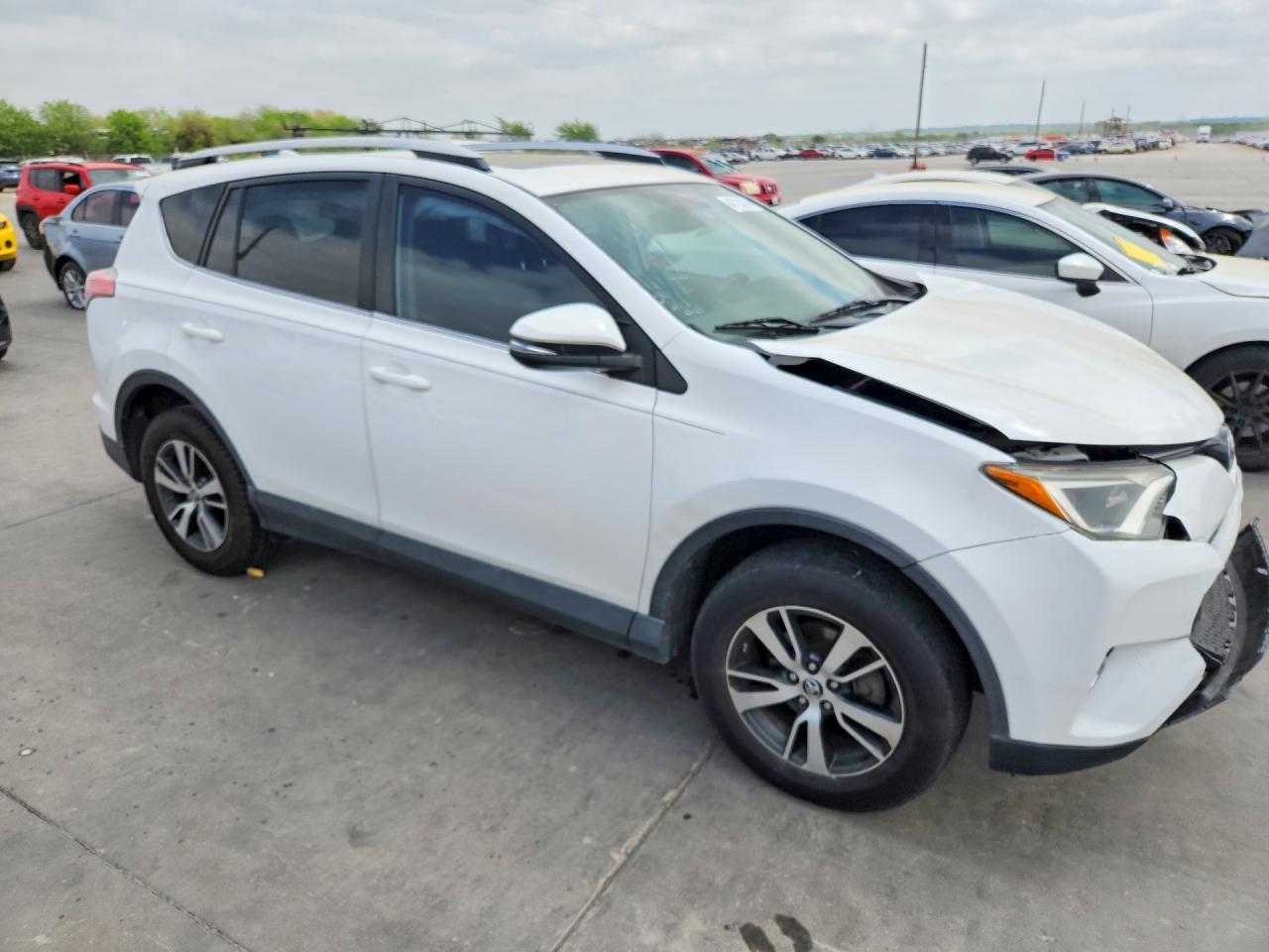 2016 TOYOTA RAV4