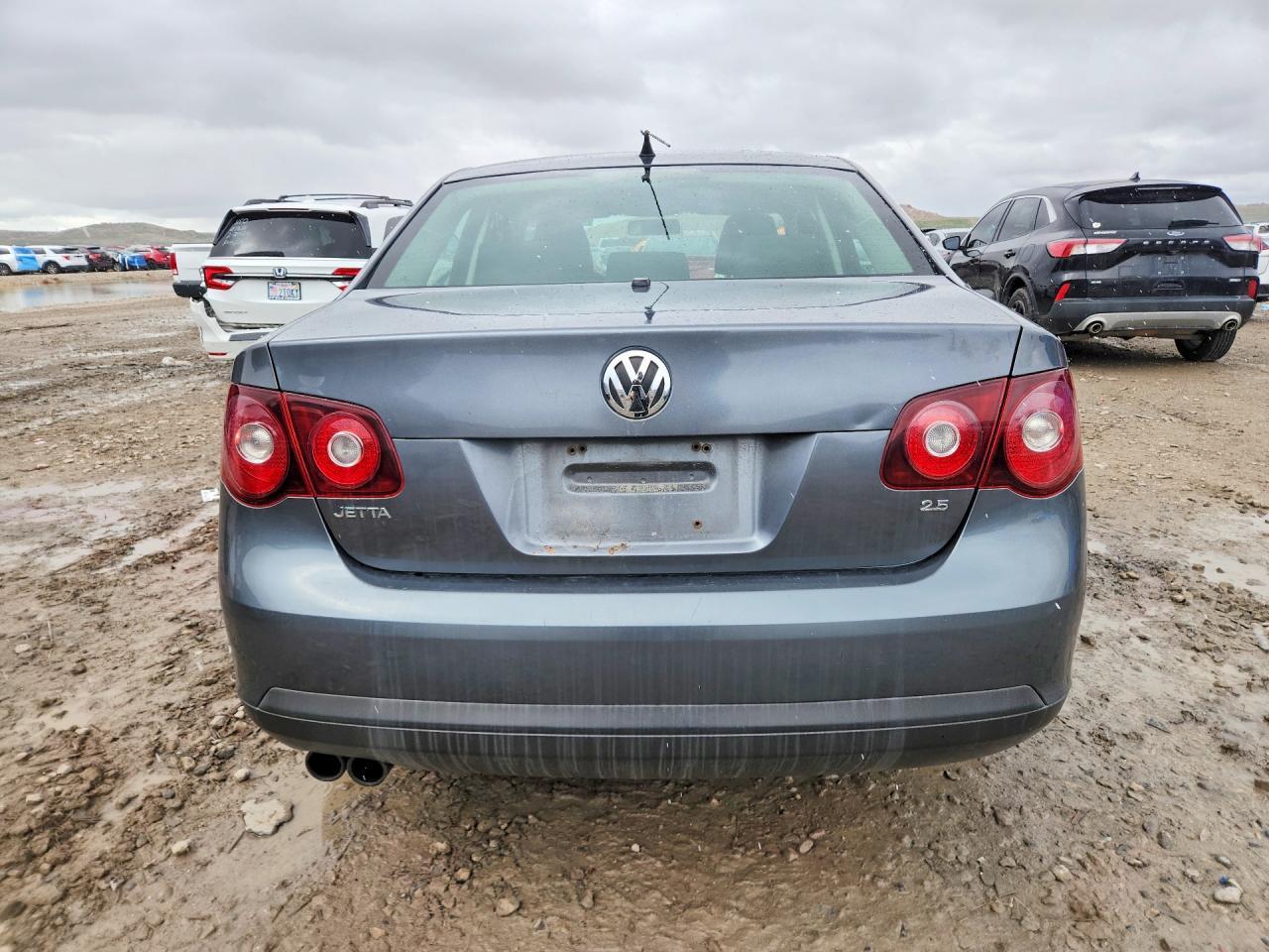 2010 VOLKSWAGEN JETTA