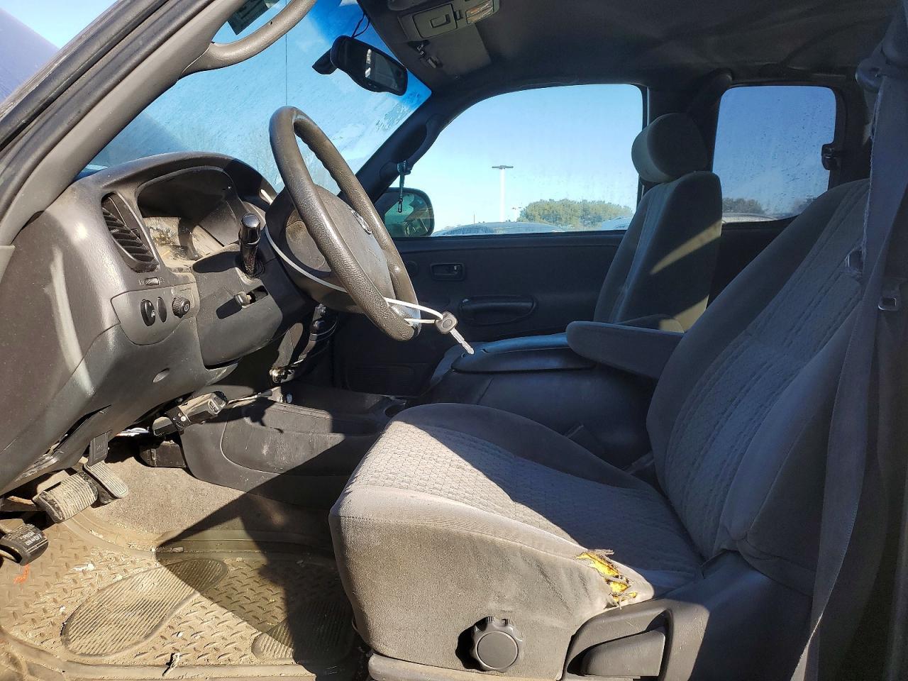 2003 TOYOTA TUNDRA