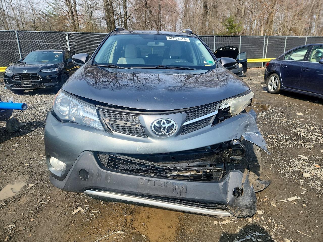 2015 TOYOTA RAV4