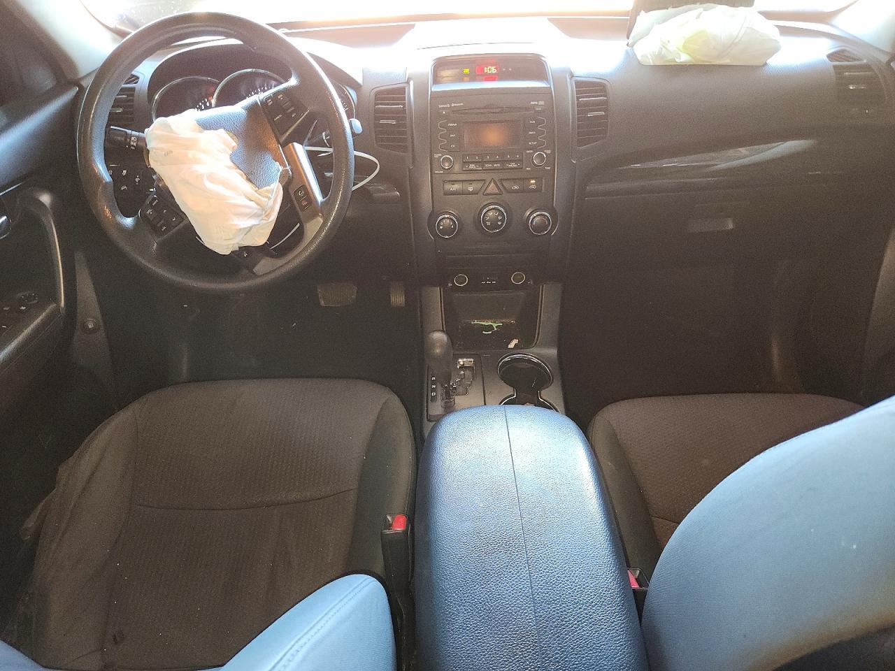 2013 KIA SORENTO