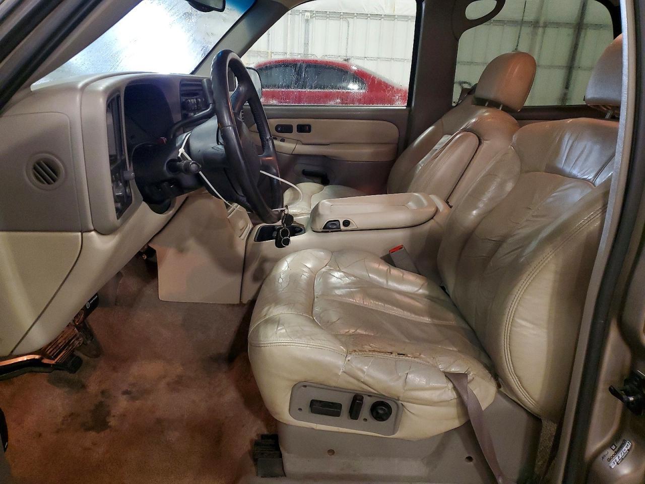 2002 CHEVROLET Tahoe