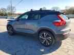 2022 VOLVO XC40