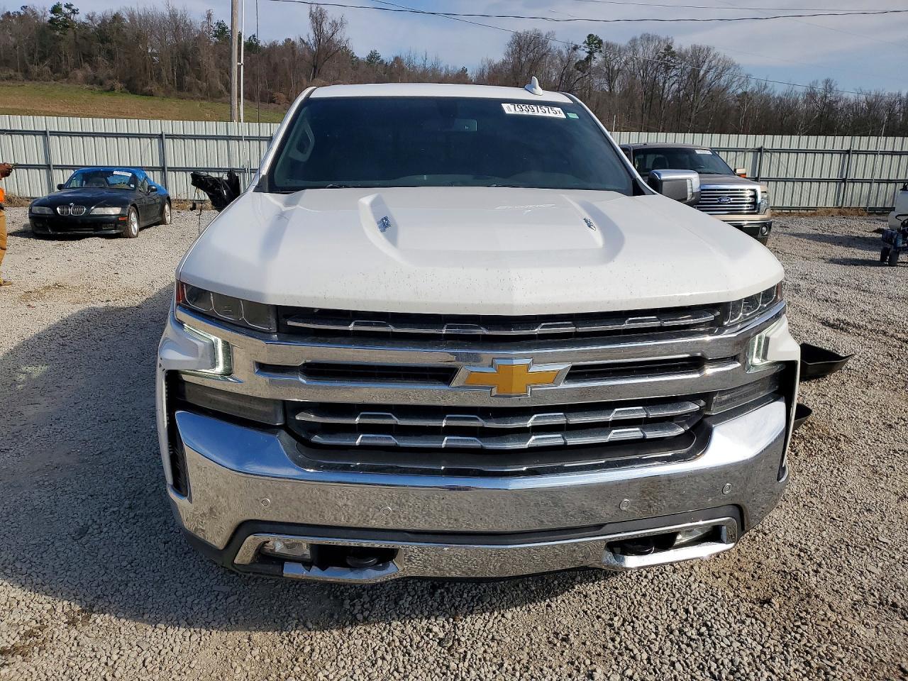 2021 CHEVROLET Silverado