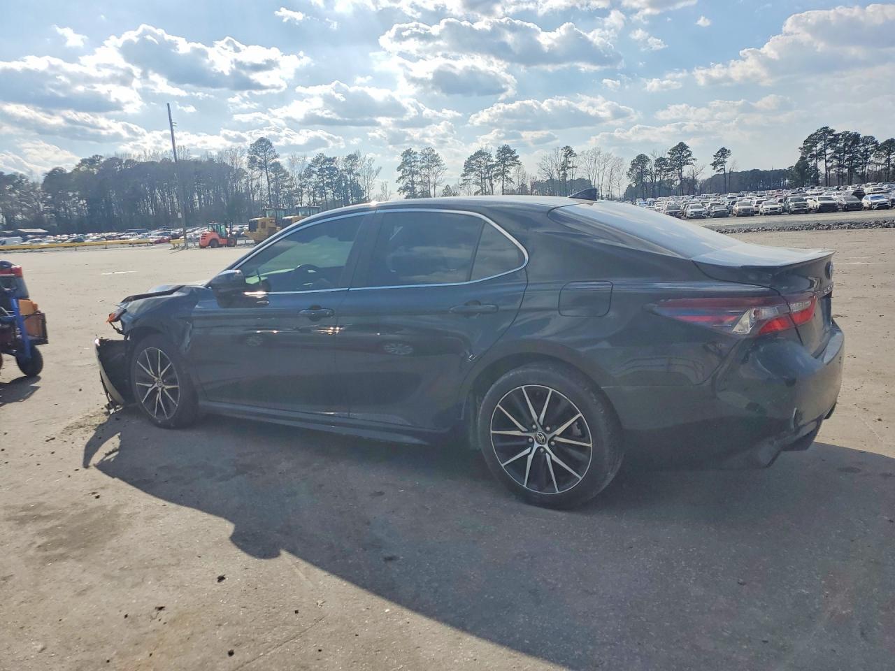 2021 TOYOTA CAMRY