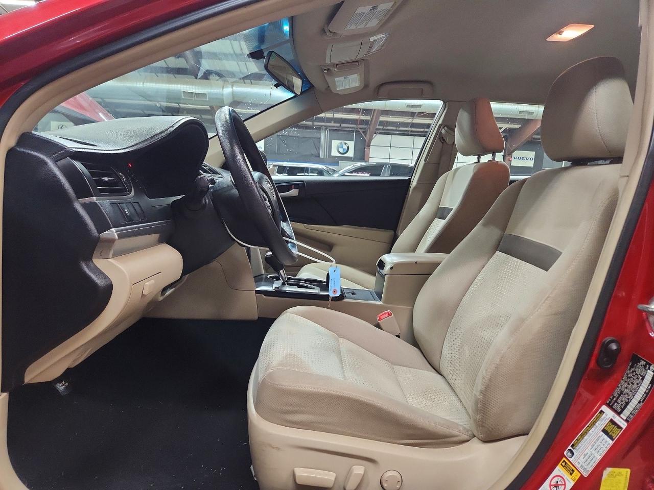 2014 TOYOTA CAMRY
