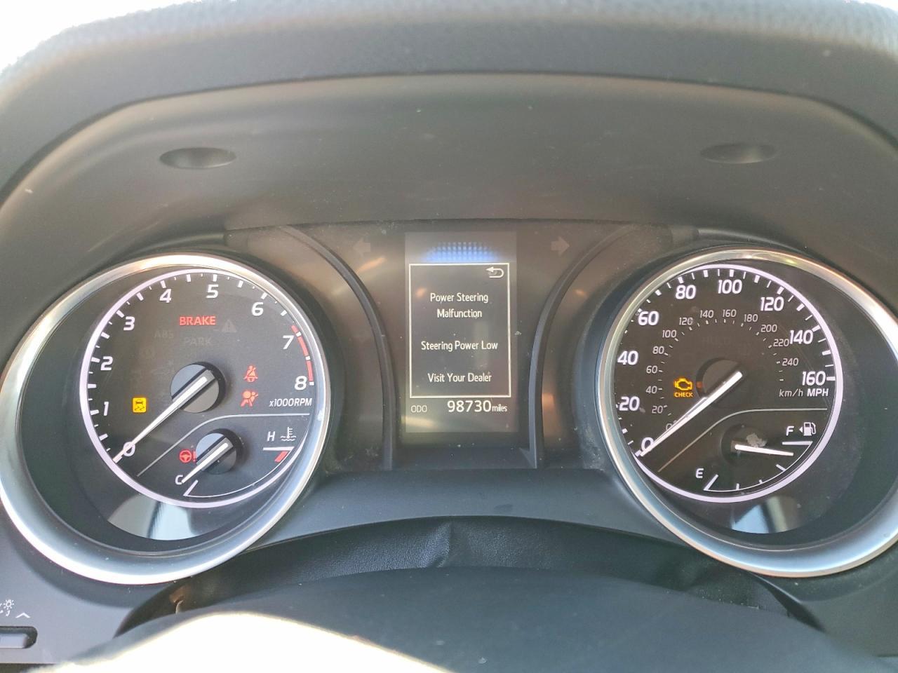 2018 TOYOTA CAMRY