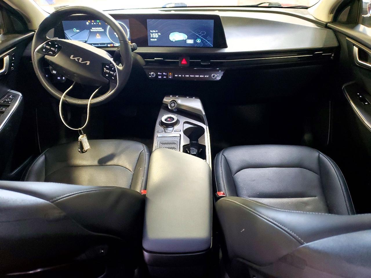 2024 KIA EV6