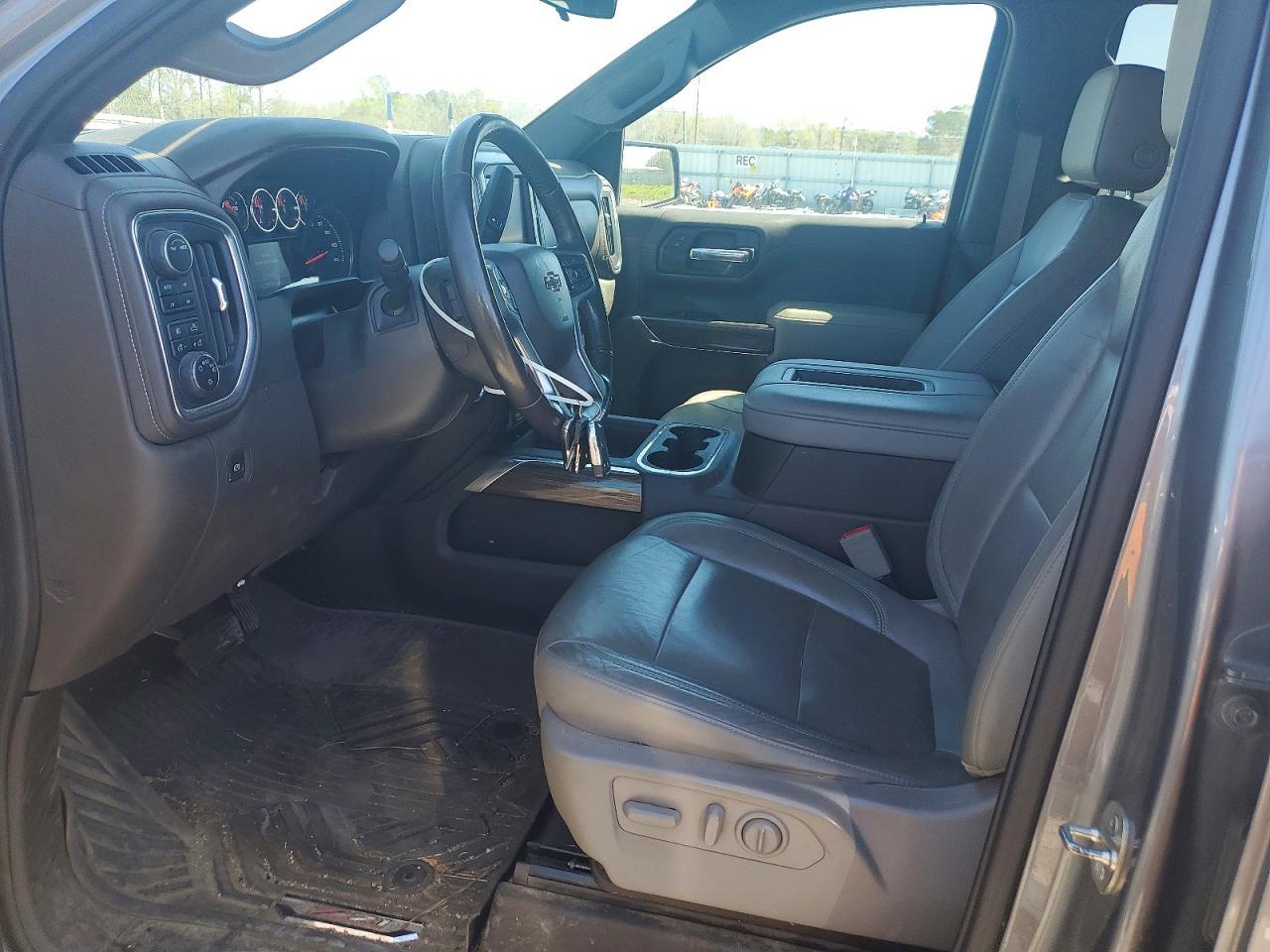 2020 CHEVROLET Silverado