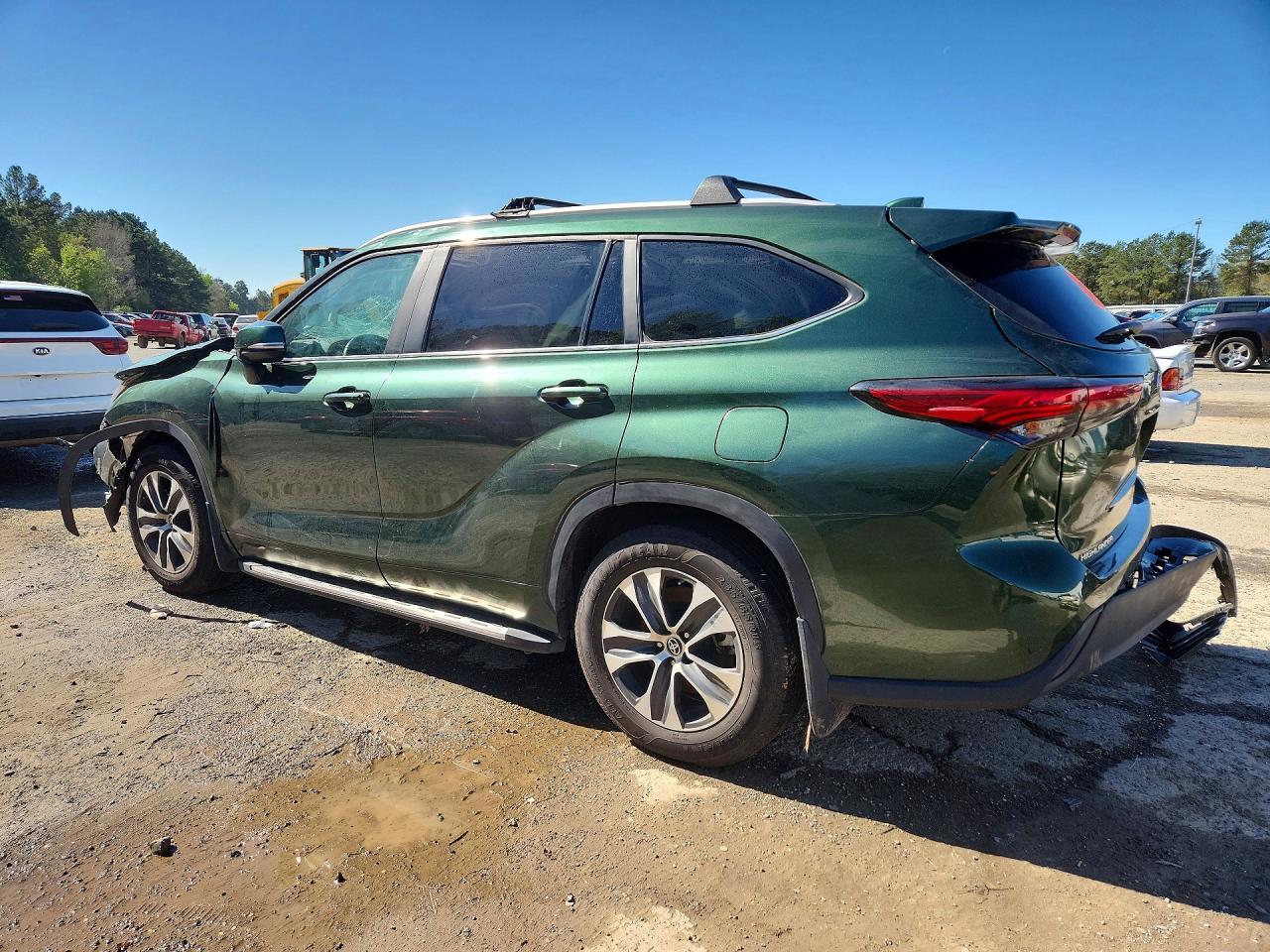 2023 TOYOTA HIGHLANDER