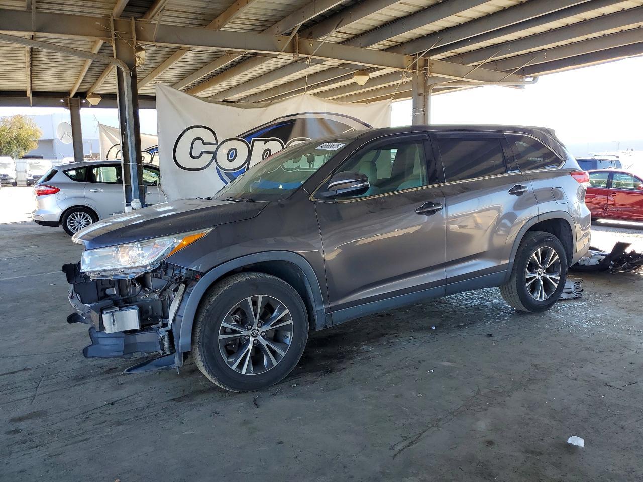 2019 TOYOTA HIGHLANDER