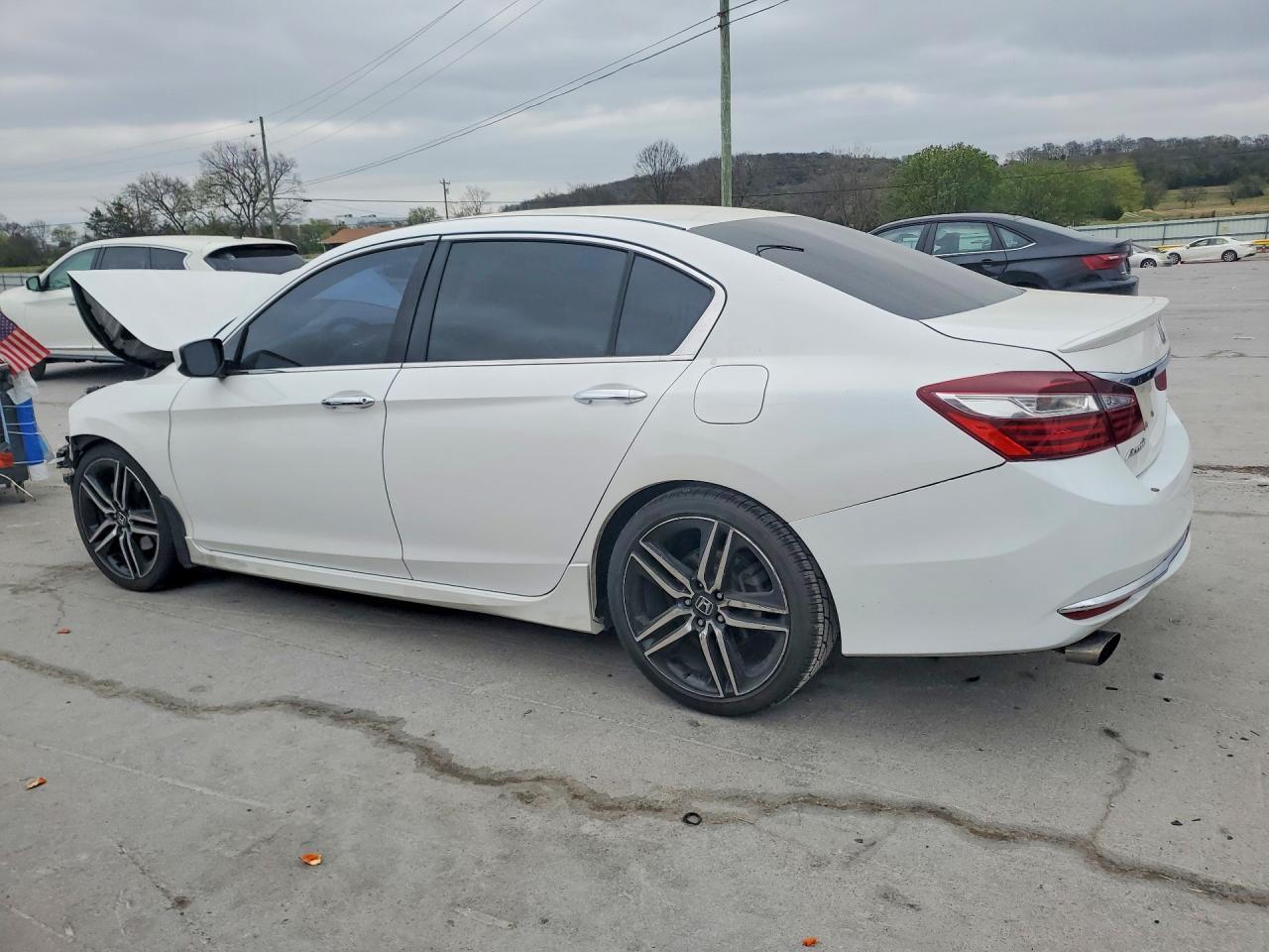 2016 HONDA ACCORD
