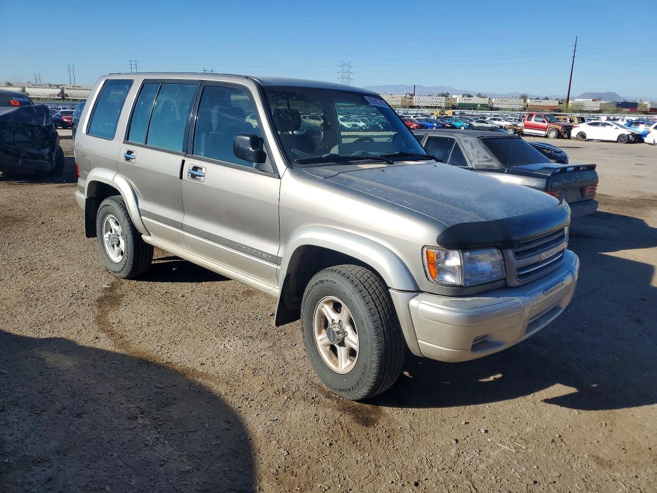 2002 ISUZU Trooper