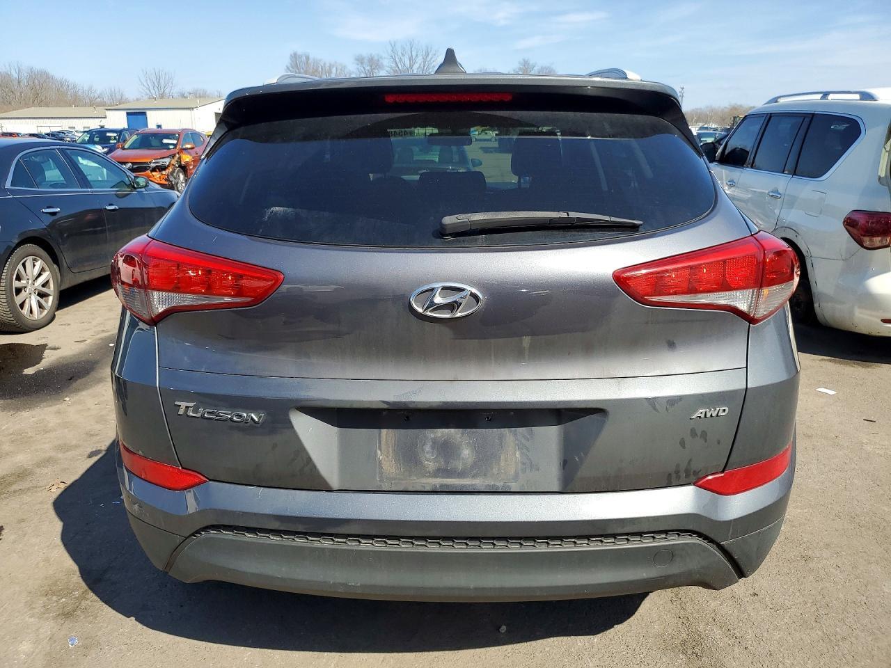2018 HYUNDAI TUCSON