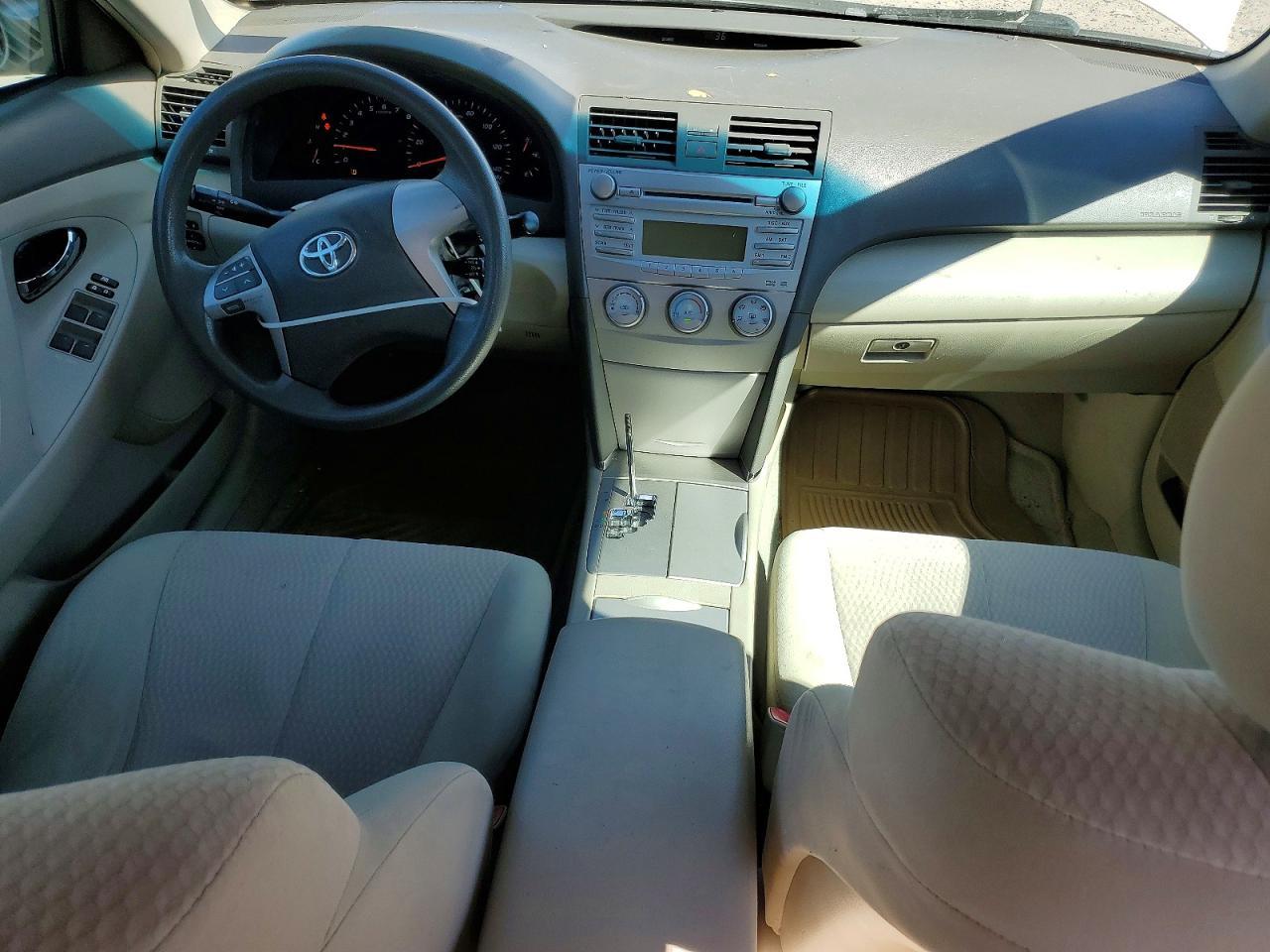 2010 TOYOTA CAMRY