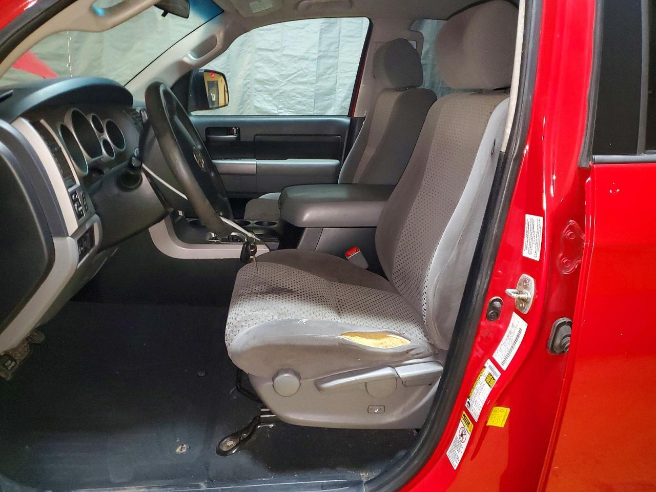 2013 TOYOTA TUNDRA